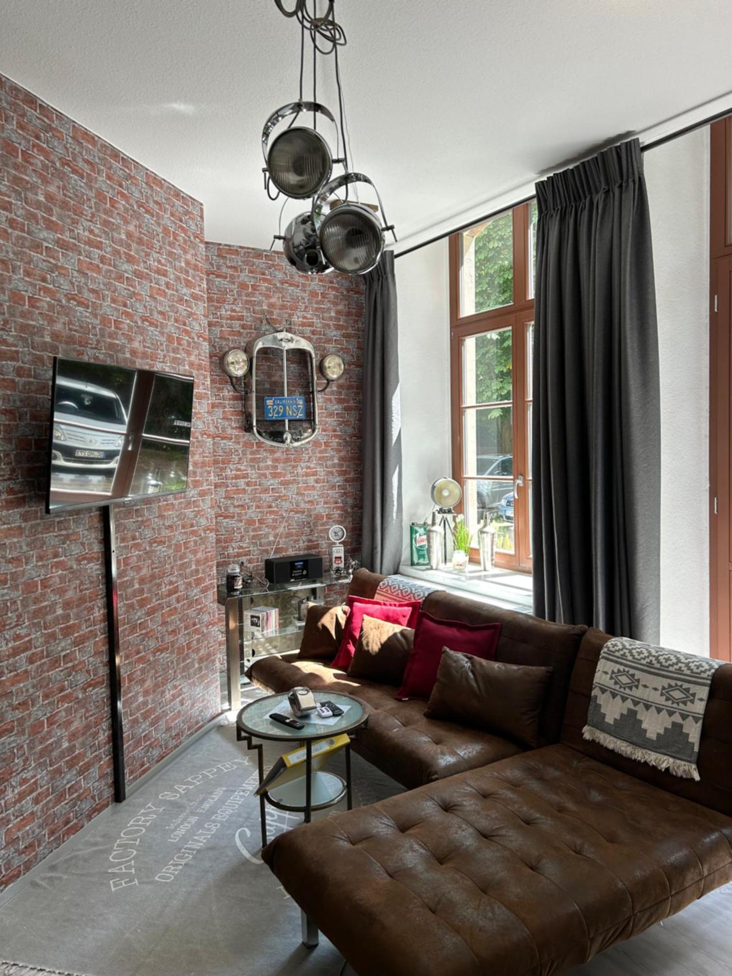 Ruhige Wohnung Im Fabrikstil In Chemnitz Extérieur photo